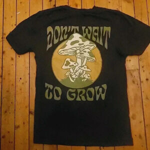 Shroom  tee